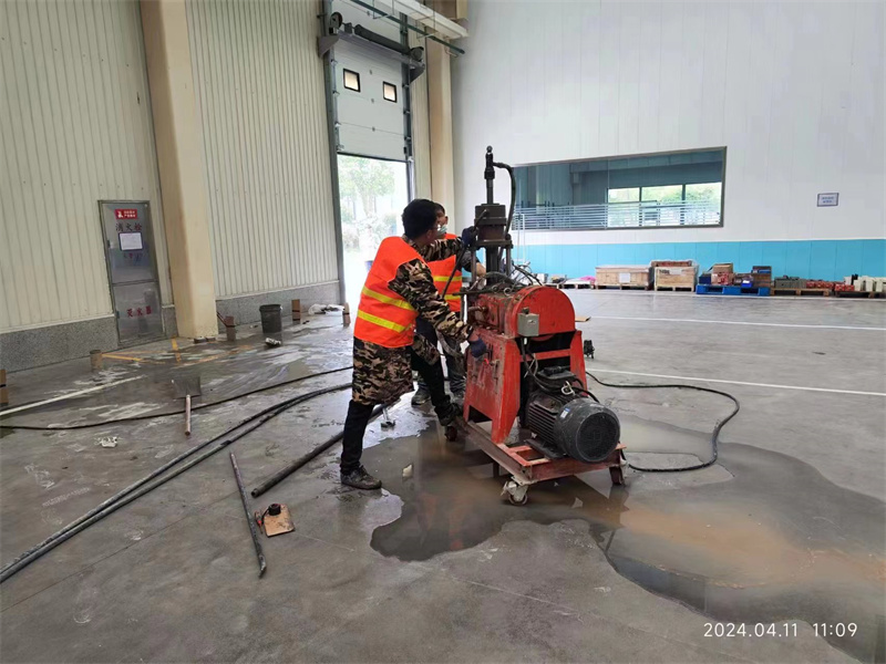 香坊厂房地面下沉塌陷注浆加固施工